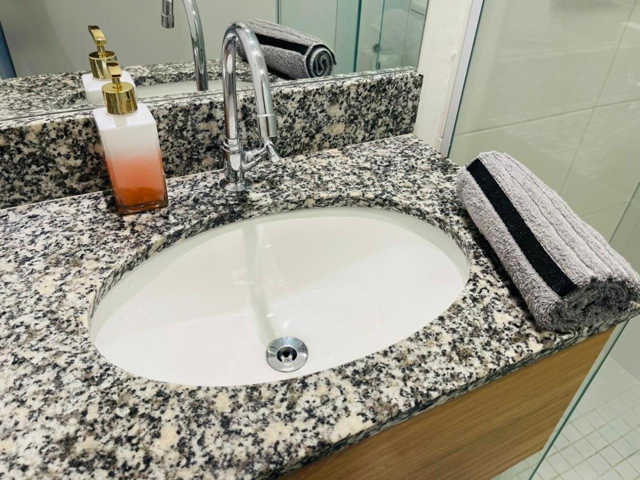 Studio 128, Completo Com Piscina - Estacao Bras Sp เซาเปาโล ภายนอก รูปภาพ